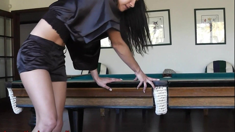 FemDorado: Trampling and pussy games with Rachel