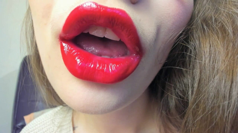 Rarible Diamond: To Much Red Lipstick