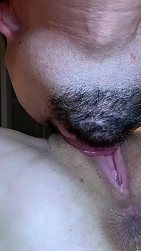 Explosive Squirt in Her Mouth: She Eats My Pussy up and Swallows My Squirt