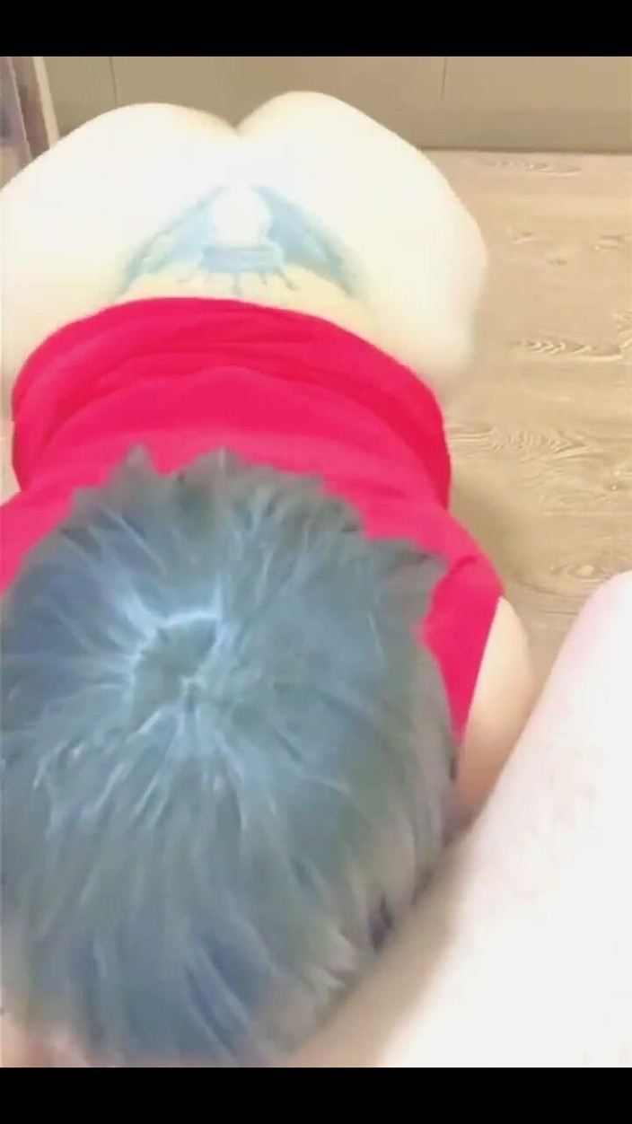 KarmenMilf: 배다른 아들에게 큰 엉덩이를 준 새엄마, 애널