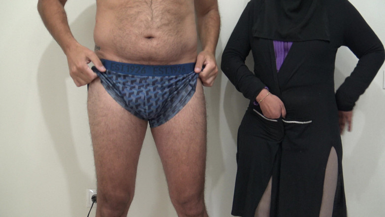 Souzan Halabi: Rich Egyptian Wife Has a Party with a British Man...
