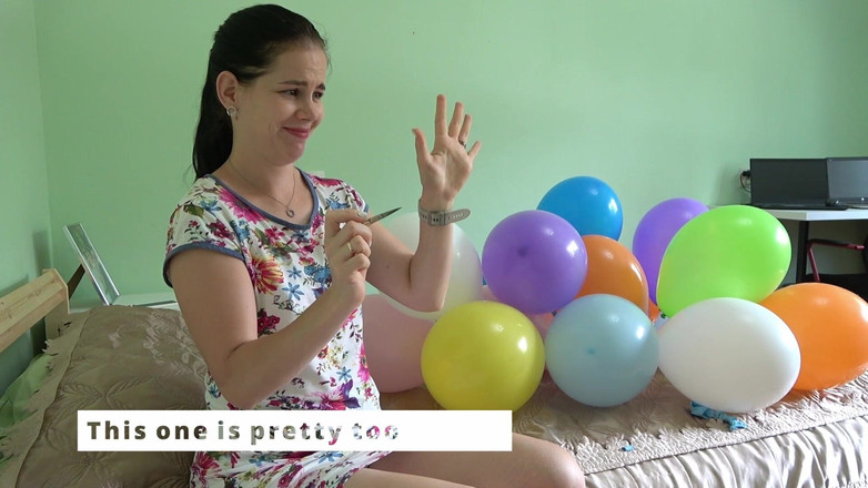 Anna Sky: Anna आपके सामने गुब्बारे उड़ाती है