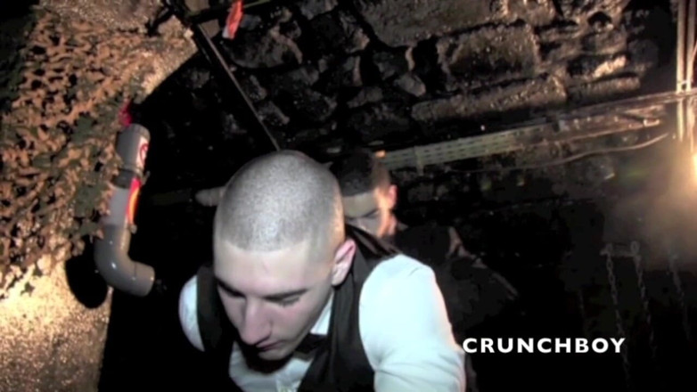Crunch Boy: Hetero Arabka zneužitá Mattem Kenedy při plavbě
