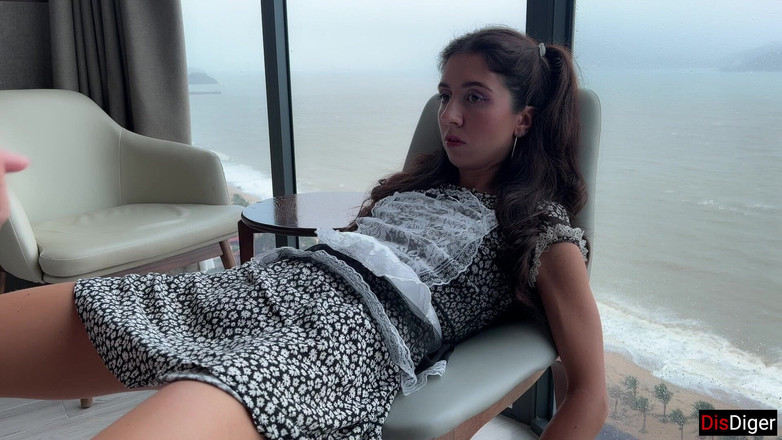 Dis Diger: Zastavení freeze time s služkou, obrovská výstřik do kundičky hotelové...