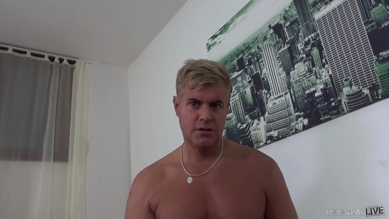 Immoral Live: Orgasmus-süchtigerischer siena-day lässt glückspilz ihr zwei ladungen geben