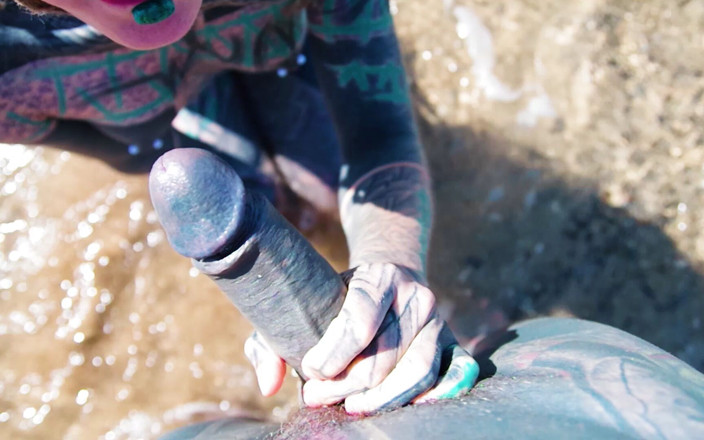 Anuskatzz: Outdoor Beach POV Blowjob - niechlujstwo przez fale
