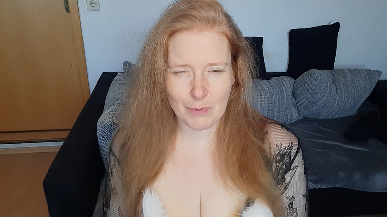 Curly_Dreams: Espirre Rápido No Rosto Do Seu Papai Noel