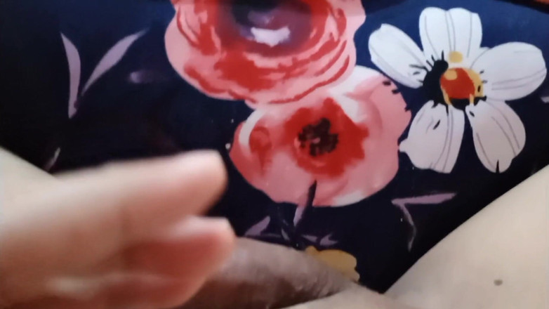 Vurikat: Ladyboy wobbling throbbing bigcock &amp; cumming