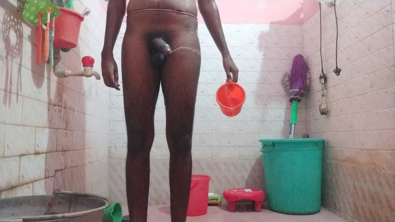 Tamil 10 inches BBC: Masa mandi