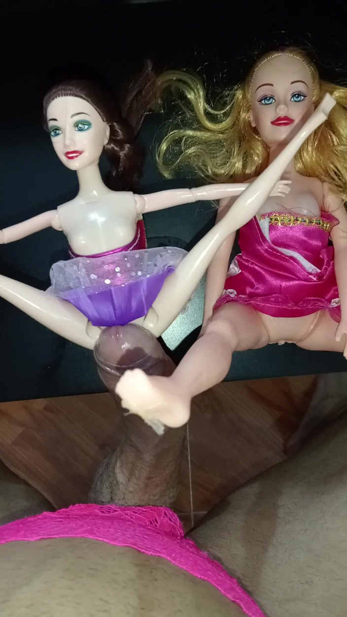 Rey rey: Lily a Riley Hot a Submisivní lesbičky šukají můj penis, tvrdé...