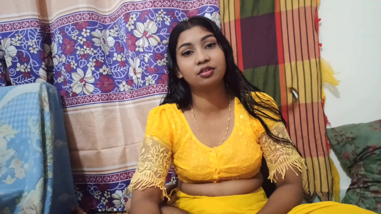Bd fuking: Indian Bengali Stepmom Shared Single Bed and Made Stepson Happy...