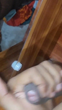 18 Years Old Horny Boy Cumshot