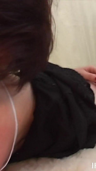 Cazando mi coño- jóvenes lesbianas están jugando con sus coños