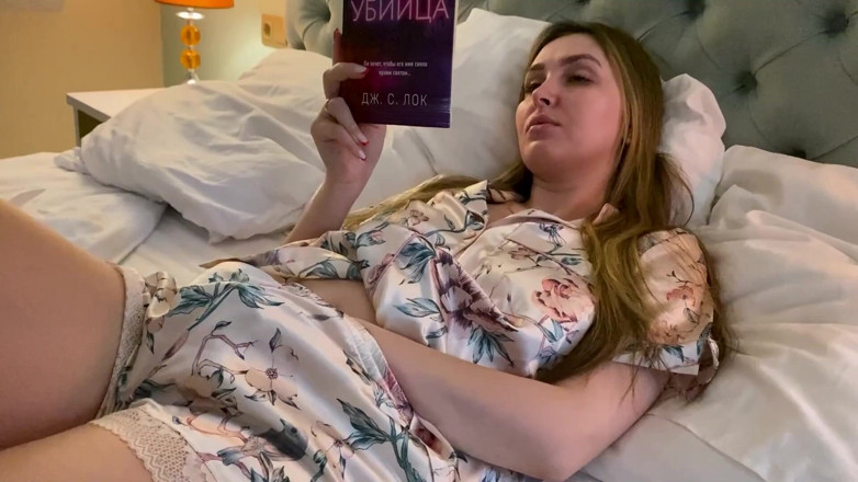 Alina Rai: Fucked stepmom in hotel room after party