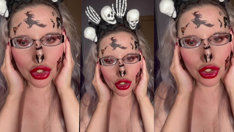 FinDom Goaldigger: Сіссі здає свої трусики і зарплата належить цій богині окулярів від воротаря Findom