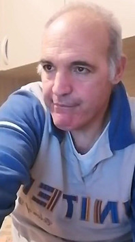 Estás aburrido, ten una paja en compañía