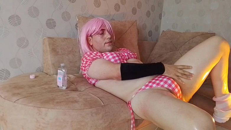 Kitty_Cross: Прыгучая, проказливая и еле одетая