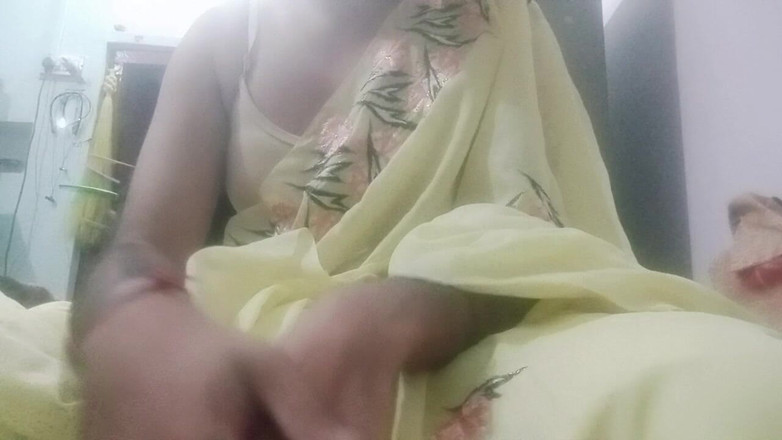 Gaurisissy: Gay Crossdresser Gaurisissy Lagi Sange Berat Dengan Kain Sosis Warna...