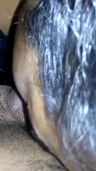 Ấn Độ lần đầu tiên đút sâu vào họng