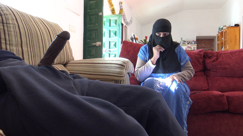 Souzan Halabi: Unfaithful Turkish Muslim Wife Could Not Oppose His Massive Big...