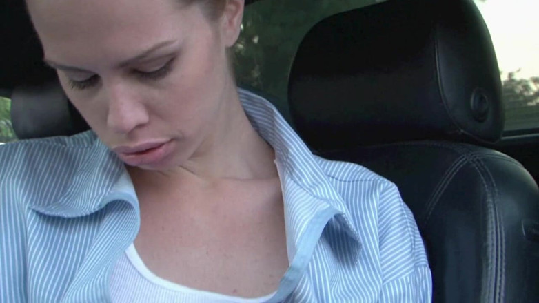 Lesbian Illusion: Perfect-bodied blondes lick each other