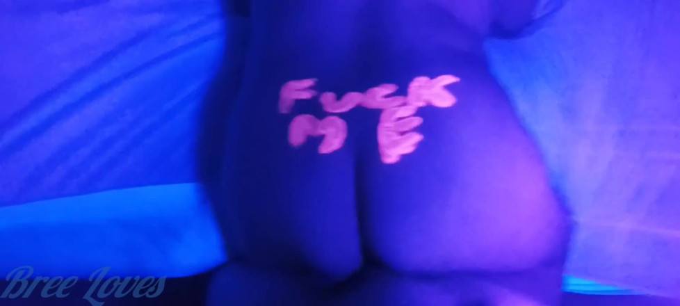 Bree Loves: Pawg med kroppsfärg får vad hon vill