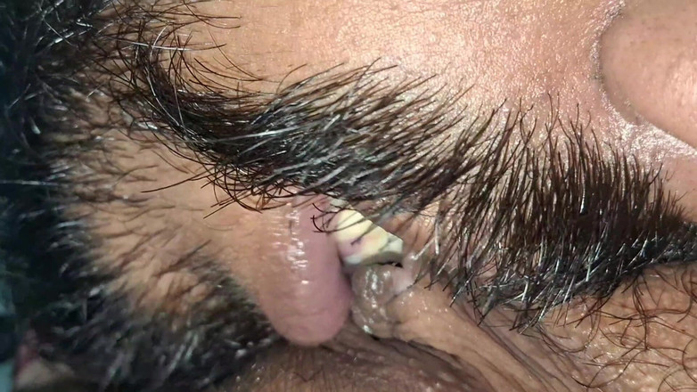 Monju: Kakak iparku pengen dipotong