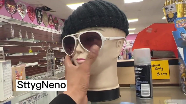 Xooshua (xblue18): Aku suka banget oral sampai kencing di akhir