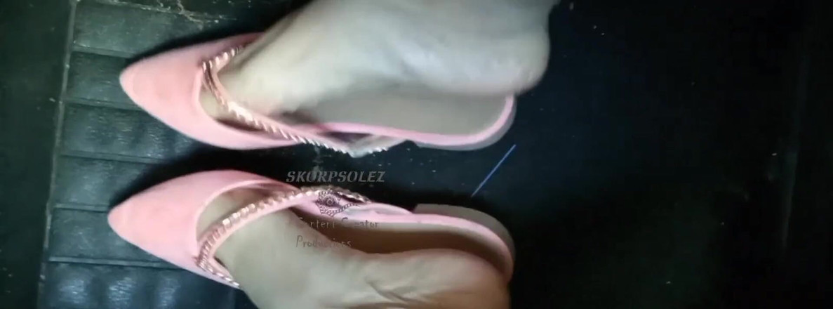 Madame SkorpSolez: Video joi dengan si jalang bersemangat