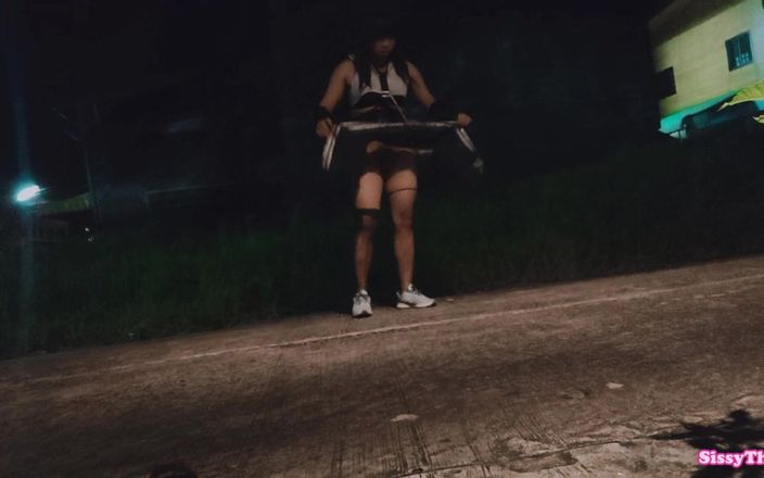 Sissythai: Sissythai Street Pooch