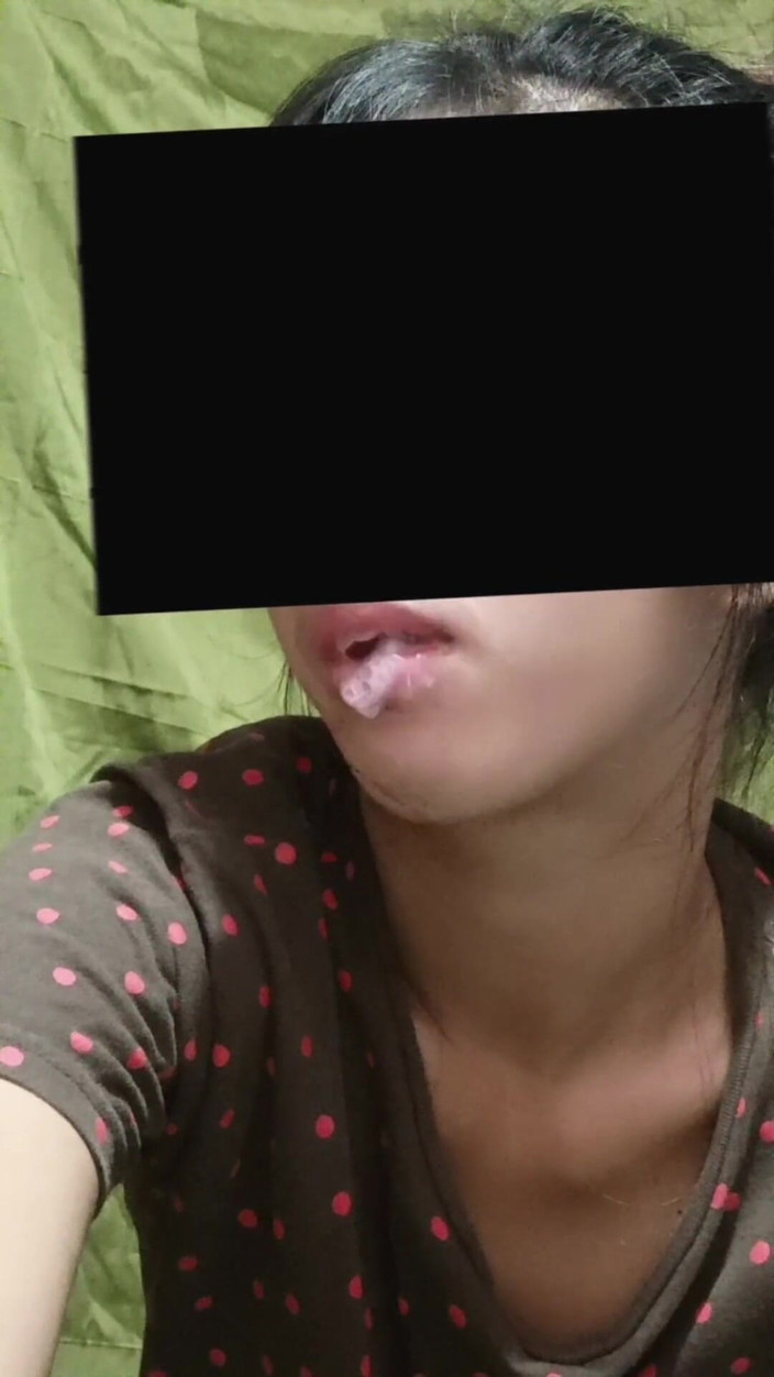 YammyPH: Pinay Girl First Time Sucking Cock