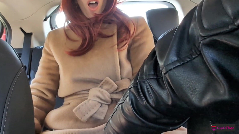 Coupleflage: 职场性行为（汇编）