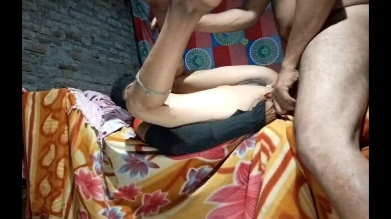 KMM: Desi Gawathi Yenge Ki Chudai