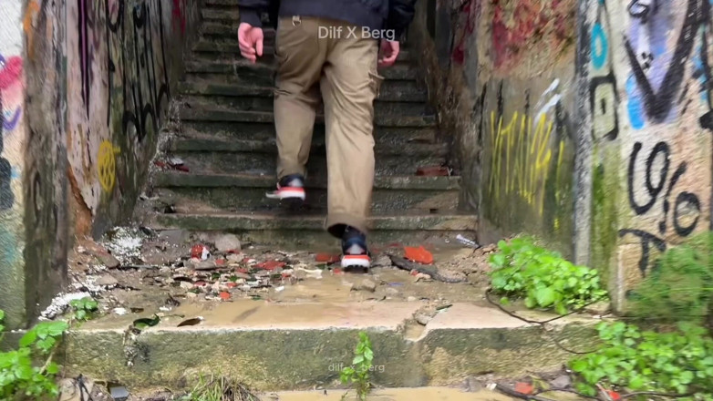 Dilf_X_Berg_XL: Graffiti &amp; Cruising - Day 1