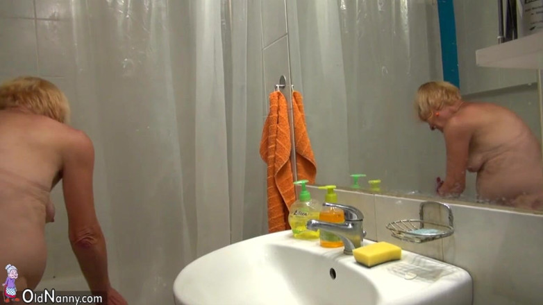 Aged Love: Hairy Mila loves to masturbate in the bathroom