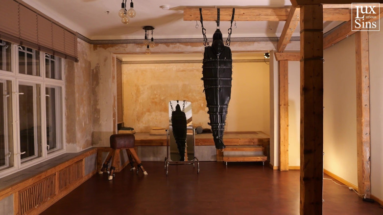LUXurious Sins: Leather Suspension Bondage with Elise Graves and Heavy