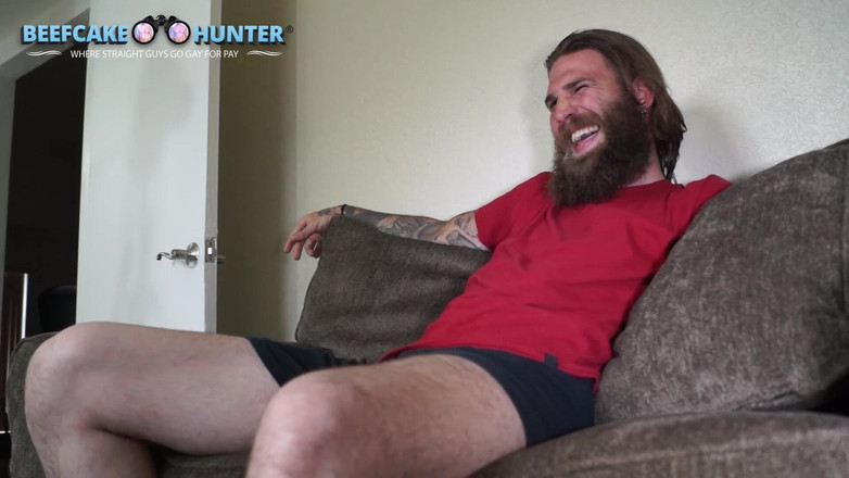 Beefcake Hunter: Прямий байкер штату Вашингтон отримав обслуговування