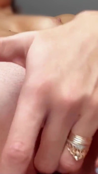 Solo Wet Pussy Masturbation: Extreme Close-up