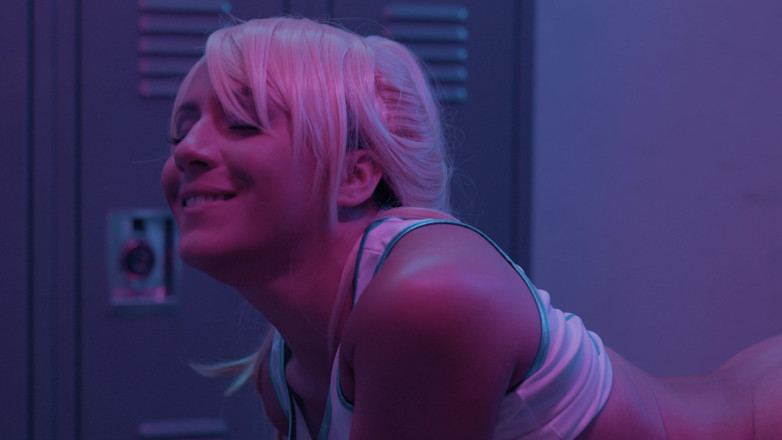 Sparks Cosplay: Lola Bunny Cosplay