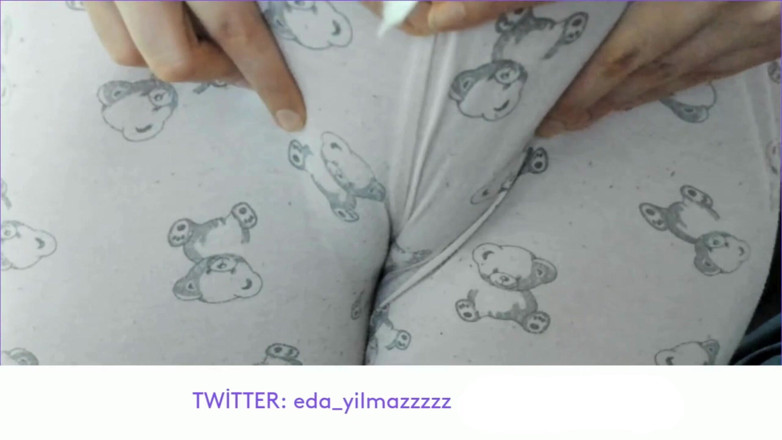 bigass_sexy_bigboobs: Cameltoe- Puffed Pussy- Swollen Pussy- Pajamas- Turkish Porn