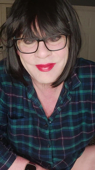 Juniperberi29: Schwarze Perücke