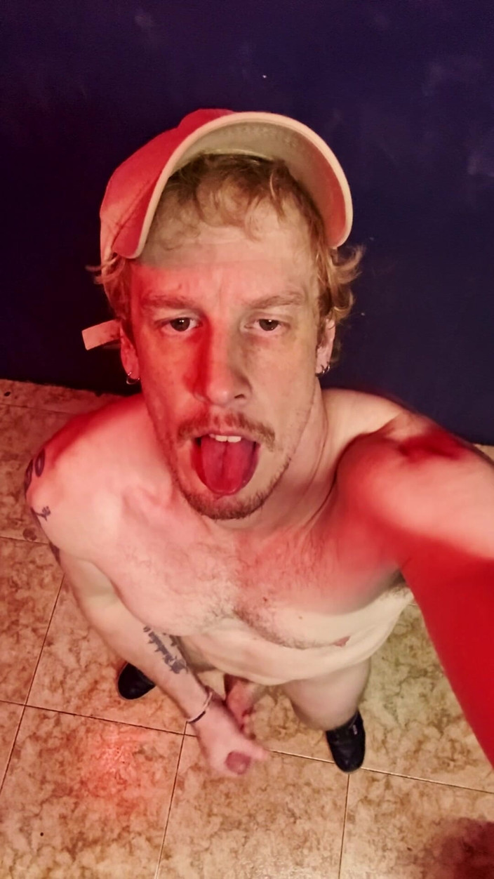 Christian Hunter: I Got Horny Behind the Scenes of My Latest Shoot...
