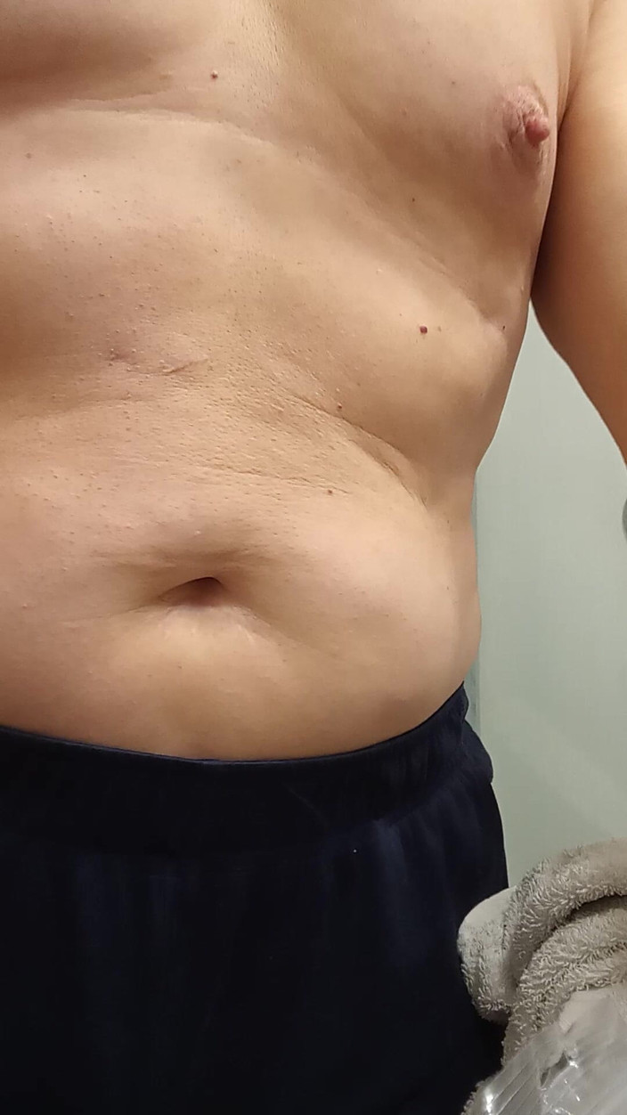 Jamie Engle: 내 젖탱이를 빨아