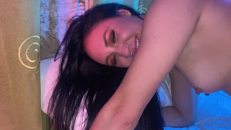 Elana Bunnz: 3 Horny Nurses Swap Pussy &amp; Double Dildo Fuck on Duty
