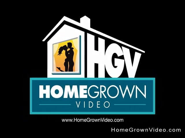 Homegrown GFs: Holly Day com seu dia de distância