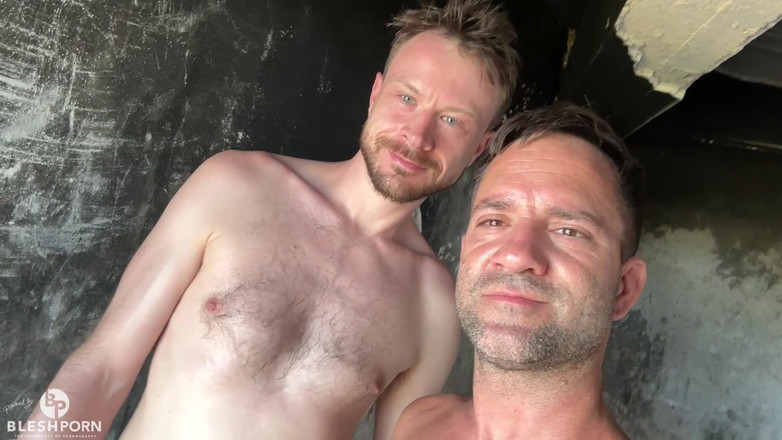 bleshporn: Bleshcouple - बड़ा वीर्य निकालना tim Blesh