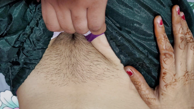 Roobi sharma: Fick min styvsyster släppt från sin styvbror