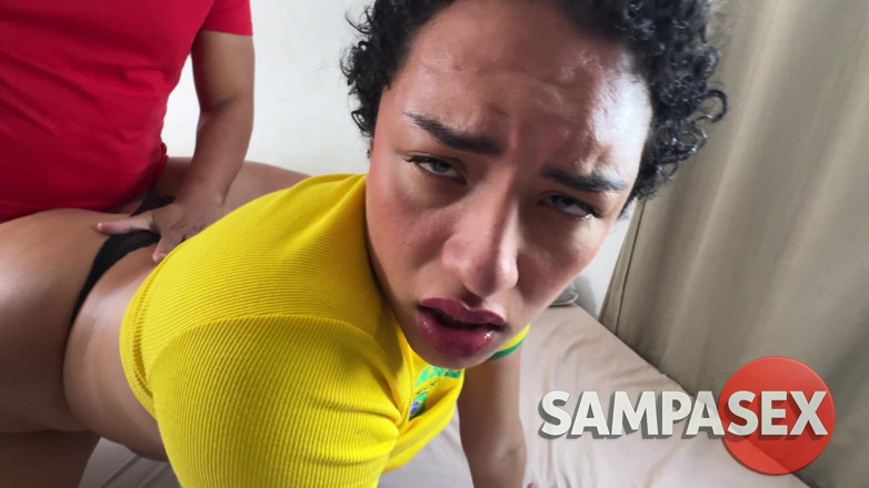 Sampasex Trans: Adegan Panas: Alana India Di India Dengan Ayam - Keldai Gergasi...