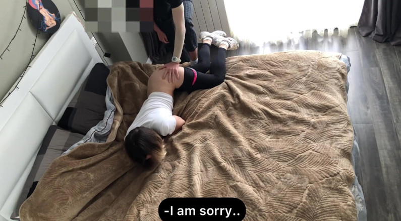 Good_view: The wife planned to have sex with her fitness trainer...