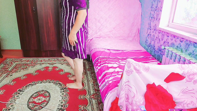 Kitty_Cross: 免提手淫前与我的可爱的腿高潮